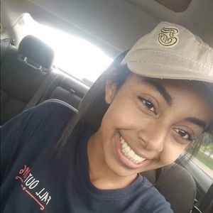 Meet your Posher, Natalia